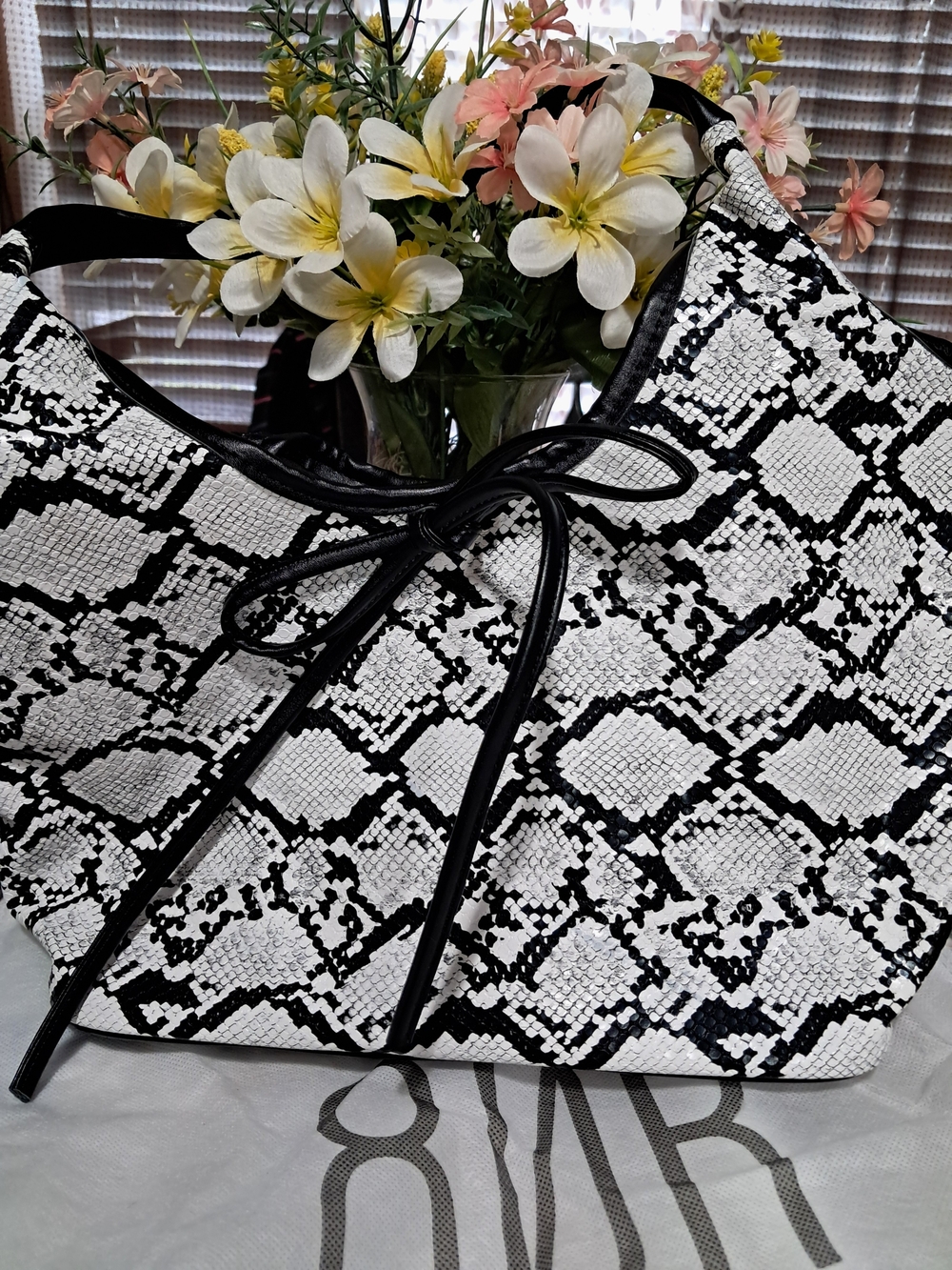 8 Other Reasons Black & White Snake-Print Hobo Bag